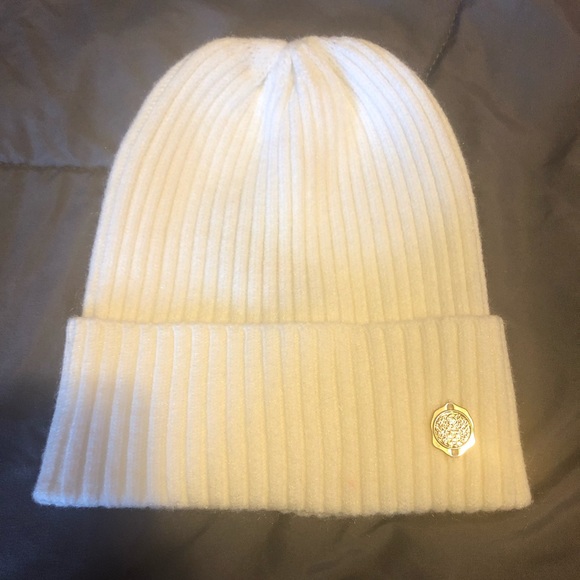 vince camuto beanie